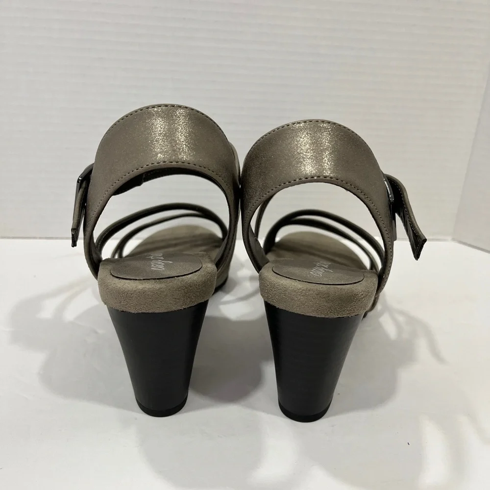 Easy Street Orien‎ Heeled Sandal-Size: 8.5 Color: Pewter